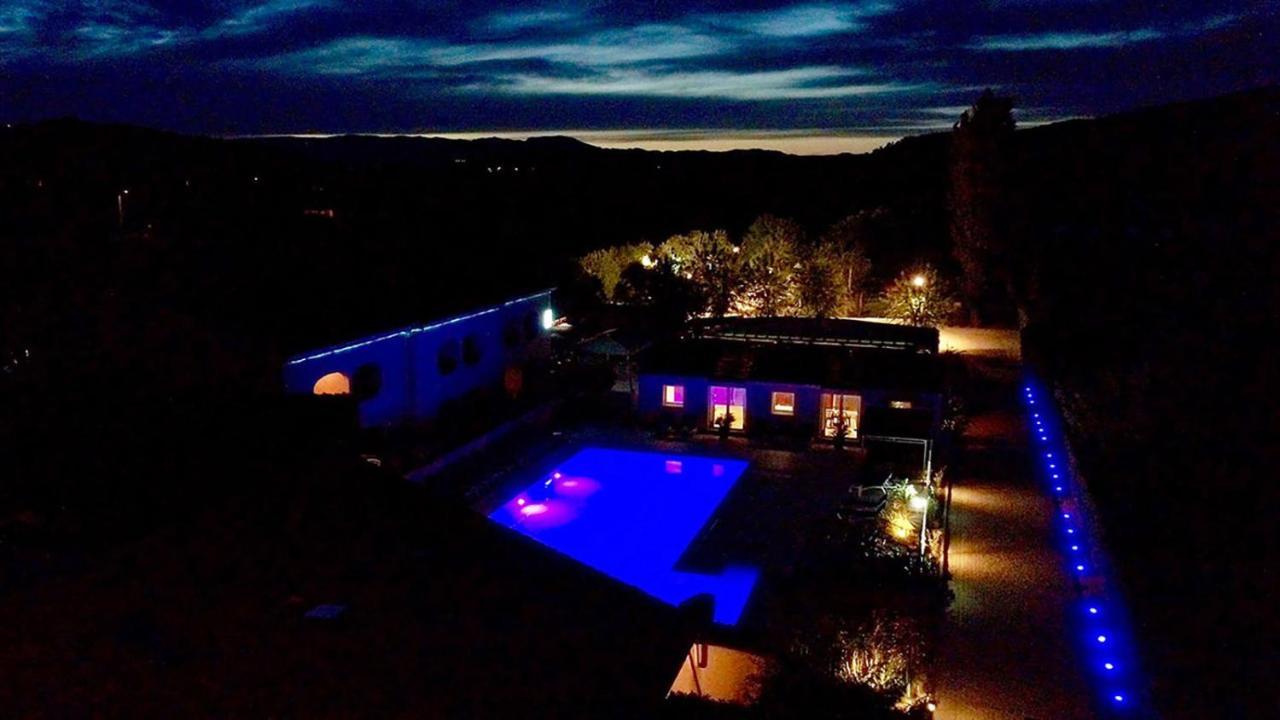 Les Cigalous Hotel Salavas Exterior foto
